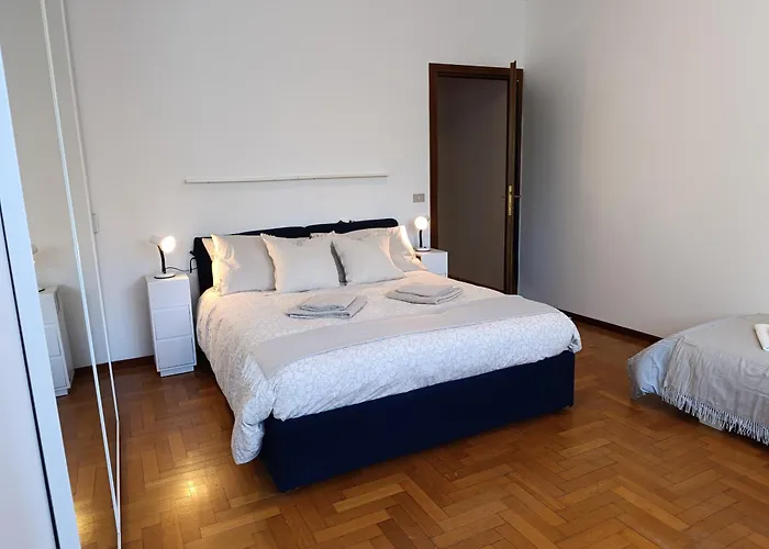 700 M From The Sea With Private Garage 公寓 *