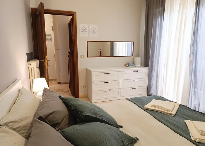 700 M From The Sea With Private Garage 아파트 *